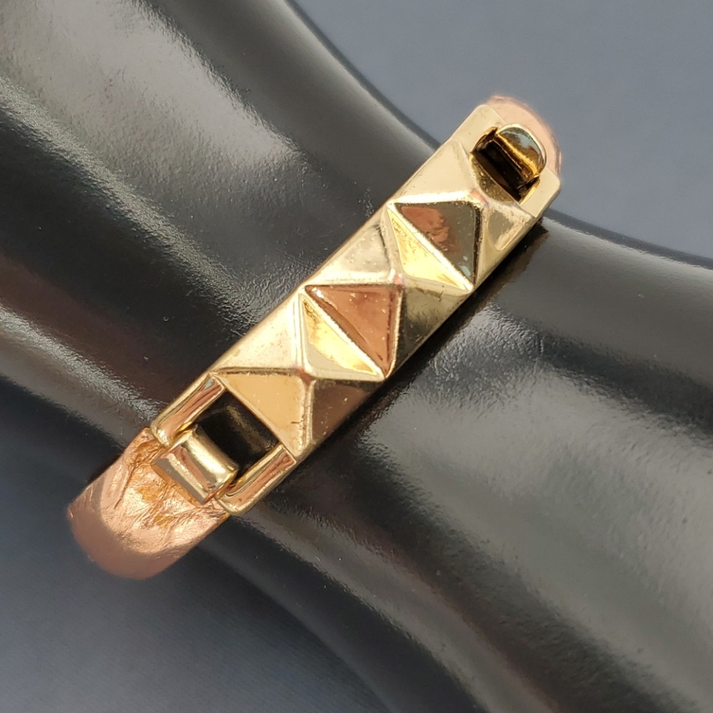 Rachel Leigh Pyramid Bangle